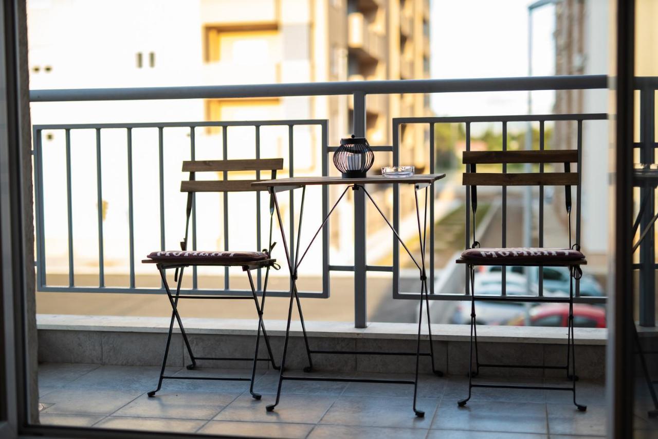 Apartment Podgorica Buitenkant foto