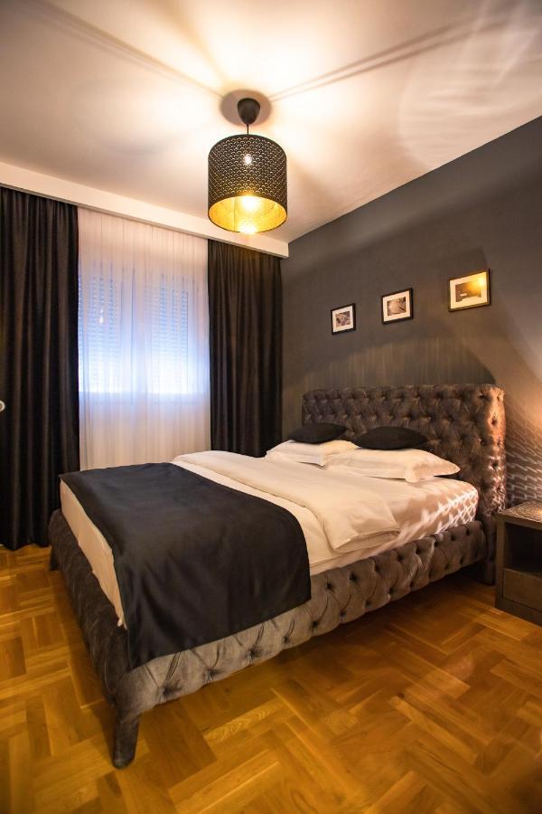 Apartment Podgorica Buitenkant foto